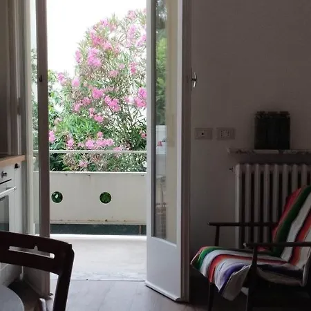 Appartement Accogliente Casetta Con Giardinetto In Centro
